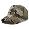 Ball Caps Heren camouflage militaire hoed geborduurde letter mesh hoed ademende buitensportschoenen zomer UV-bescherming Zonnehoed J240226