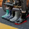 Botas de lluvia con plataforma de tobillo para hombre, zapatos impermeables antideslizantes a la moda de primavera, Botas de lluvia de barril medio de Color sólido, zapatos de pesca 240226