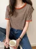 T-shirt listrada de mangas curtas para o verão de verão nova versão coreana solta e retrô contraste em forma slim redond round nível superior feminino moda casual 2402227