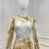 Lässige Kleider Seide 2024 Neueste qualitativ hochwertige Vintage Blumendruck Full Flare Sleeve Pea-up Frau Langes elegantes Kleid für den Urlaub