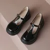 Robe chaussures pompes printemps et automne style mode bouche peu profonde concise solide décontracté bout rond noir compensées femmes plus taille 33-43