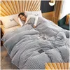 Deken Superzachte plaid Premium Zijdeachtig Flanel Bed Melkfleece Kantoordutje Koraal Enkele handdoek Airconditioning Het hele seizoen Drop Delivery Dhixn