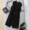 Kvinnors västar 2024 Casual Black Vest Women Clothing Spring Autumn Sleeveless Blazer Jacket Medium och Long Slim Female Waistcoat