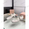 20241 Damesschoenen met vierkante neus, striksandalen, bandjes, ballerina's, designer pumps, blokhakken, Mary Jane, 4,5 cm, luxe designer sandaal, slingback pumps