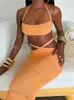 基本的なカジュアルドレスヒリギンの女性編み2ピース夏の服セットセクシーなタイプホルタークロップトップとクロスラップロングスカートビーチクラブウェアT240227