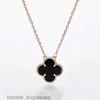 Märke 15mm Clover Necklace Fashion Charm Single Flower Cleef Necklace Luxury Diamond Agate 18K Gold Designer Halsband för kvinnor Bvxor