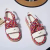 Luxe sandalen Designer schoen Sandaalschuifregelaars Hoogwaardige touw Sexy Summer Slide Walk Slipper geweven zonnige mannen Mule Loafer Sandale strandschoenen Dames Mooie platte wandeling