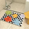Maty do kąpieli Śliczna mata podłogowa w kąpieli kwiatowej bez poślizgu dywan z szelkami na prysznic dla dzieci w łazience dywanika