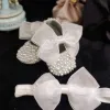 Extérieur Dollbling Perles Blanches Diamant Baptême Baptême Bébé Chaussures PreWalker Enfant Mariage Festif Pageant Fait Main Sparkle