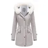 Colletto in pelliccia staccabile alla moda per l'autunno e l'inverno, design haute couture da donna a maniche lunghe, giacca in cotone con cappuccio, cappotto in peluche, giacca in cotone da donna