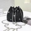 Frauen Mode Diamonds Strass -Eimer -Taschen Retro Perlenkette Ladies Umhängetaschen glänzende kleine Crossbody -Taschen Weibliche Handtaschen Abendtasche