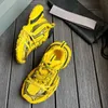 Printemps 2024 Nouvelle Europe et États-Unis hommes et femmes amoureux chaussures 3xxL à semelles épaisses surélevées jaunes chaussures de sport papa