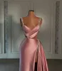 Różowa Suknia Wieczorna Eleganckie z koralikami paski V Szybki na imprezę na dekolcie Ruffle Sweep Train Split Formal Długie sukienka na specjalną okazję