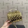 23K Womens Mini Flap Patent Leather Handhållna resväskor Topphandtag Guld Metak Hårdvara Matelasse Chain Crossbody Handväskor Turnlåsväska 18x15cm