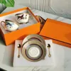 Tasses, soucoupes, service à café cheval, tasse en céramique, service à thé en porcelaine, cadeau de luxe, os, décoration de mariage en porcelaine, Drinkware235z