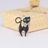 Brooches Pomlee Balck Enamel Green Eyes Cat Unisex Cute Wear Bowknot Kitty Brooch Pin Fashion Jewelry Backpack Badges