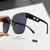 Original 1to1 Family H 2024 nuevas gafas de sol de moda de lujo de alta gama con borde cortado de cristal Tiktok transmisión en vivo preferida MQH8