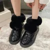 Stövlar kvinnor 2024 vinter mode patent läder rutig stor plysch mun förtjockad varm och mångsidig bekväm anti-glid snö