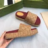 Luxury designer slippers sandals couple shoes men's and women's summer flat shoes fashionable beach slippers and sliding shoes 34-42