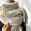 스카프 한국 버전의 새로운 여성 New Autumn Winter Tassel Versatile Scarf 패션 우아한 두꺼운 따뜻한 따뜻한 따뜻한 차가운 니트 칼라 목도리 Q240228