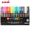 Markers Uni Posca PC1m 12Color Suit Advertising Pen Graffiti Highlight Pen Propylene Round Mark 0.7 Vattenbaserad handmålad