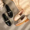 Casual Schoenen Lente Herfst Designer Parel Kralen Lederen Flats Vrouwen Dikke Hak Oxford Ronde Neus Loafers Ruffle Band Lolita