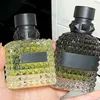 ブランドニュートラル香水100mlの男性と女性の香水永続的な匂いEDPデザイン香水ボディスプレー消臭剤無料配達
