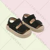 Sandálias 12-16cm marca meninas verão macio fechado toe sandálias 0-3 anos de idade meninos sólido ao ar livre sandálias casuais bebê sandálias de praia j240228