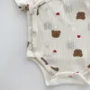 Één-stuks 2023 Zomer nieuwe baby korte mouw bodysuit + hoed schattige dierenprint pasgeboren babykleding peuter boy beer jumpsuit meisjes konijn