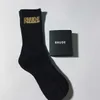 Rhude Men Socks Dames Nieuwe letters Pure katoen European Street Trend Sport Casual Jogging Basketball Socks Luxe antibacteriële ademende sport XPow