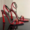 Sandálias 2024 mulheres verão salto alto cor sólida apontou toe stiletto fivela fada striptease vermelho sandalias de mujer