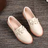 Casual Schoenen Lente Herfst Designer Parel Kralen Lederen Flats Vrouwen Dikke Hak Oxford Ronde Neus Loafers Ruffle Band Lolita