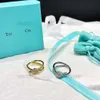 Liebesringe Damen Herren Tiffanycos Designer Ring Paar Luxusschmuck Lässige Mode Straße Klassische Damenringe Urlaubsgeschenke 0123