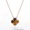 Märke 15mm Clover Necklace Fashion Charm Single Flower Cleef Necklace Luxury Diamond Agate 18K Gold Designer Halsband för kvinnor B7EN0