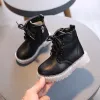 スニーカー2022秋の英国スタイルのタイドブーツ男の子と女の子ソフトボトムノンズスリップファッションジッパー幼児靴学校靴2130