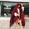 Schals Winter Umhang Frauen weiche Kaschmir-ähnliche Druckkämpfe Capes Mantel Ponchos Mujer Elegante Decke Female weibliche Schal1356n