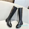 Automne nouvelles femmes bottes à fond plat designer de luxe classique lettre en métal impression marque de peau de vache botte au genou en peau de mouton intérieur fond épais anti diapositives dames chevalier botte