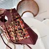 Colorido Lana Tejer Tweed Diseñador Mujeres 31 Bolsas Tote Patchwork Diseño 24 cm Hardware de metal dorado Matelasse Cadena Vintage Hombro Cruz Cuerpo Bolso Monedero de lujo