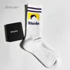 Rhude Cotton chaussette de coton hommes chaussettes de chaussette de luxe de haute qualité pure tricot confort marque représentative déodorisation absorber la sueur