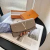 Portafoglio con stampa in uscita Portafoglio da donna Big V High End Feeling Borsa alla moda portatile nuova 75% all'ingrosso in fabbrica