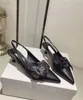 2024 Designer fatti a mano in vera pelle scarpa con cinturino posteriore donna pompe fiore Decora scarpe a punta scarpe da sposa Zapatos De Mujer JC