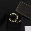 20 Style Designer Brosch Märke C-Letter Pins Brosches Women C Luxury Logo Elegant Wedding Party JewerLry Accessories Cclies Gift 546567