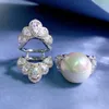 Cluster Rings Rich Lady's Happy Designer 16mm Pearl Ring med lyxig inlagd mode enkel stil