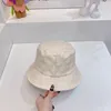 Desingers bucket hats Luxe hoeden met brede rand effen kleur letter zonnehoeden mode Party trend reis buckethats Hoge kwaliteit honderd hoed zeer goed 20 stijlen