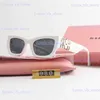 サングラスMUサングラスデザイナーレディースサングラス楕円形のフレームメガネUVホット販売プロパティスクエアサングラス金属脚MIUレターデザイン眼鏡ハイクア