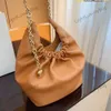 Brand Squeeze Versatile Handbags Leader Bag Designer Crossbody Lady Classic Shoulder Purse Women's New Chain Garbage Bag Handbag 240228