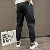Calças masculinas homens carga homens moda 2024 botões laterais hip hop corredores masculino japonês streetwear calças casuais cinza