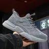 Sommararbetsskor med skydd andas lätt säkerhet Säkerhet SHOESSSTEEL TOE CAP ARBETA MAN Byggnadsarbeten Mesh Sneakers 240220