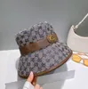 مصمم أزياء دلو القبعة قبعة رجالي القبعات النسائية البيسبول كاسكويتس قناع Snapback Fours