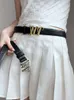 Designer Viviane Westwoods Designen av Western Empress Dowagers Wletter Buckle Belt känns nisch och den nya 2023 mångsidiga och fashionabla bältet trenden är trendig